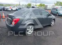 2016 Chevrolet Sonic photo