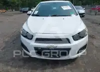2016 Chevrolet Sonic photo