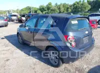 2016 Chevrolet Sonic фото