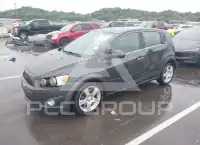 2016 Chevrolet Sonic фото