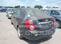 2016 Chevrolet Sonic фото