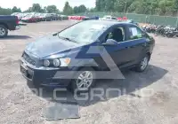 2016 Chevrolet Sonic фото