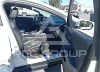 2016 Chevrolet Volt photo