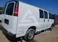 2016 Chevrolet Express фото