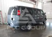 2016 Chevrolet Express фото