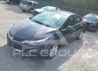 2016 Chevrolet Cruze photo