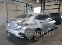 2016 Chevrolet Cruze photo