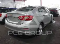 2016 Chevrolet Cruze photo