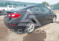 2016 Chevrolet Cruze photo