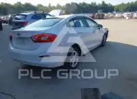 2016 Chevrolet Cruze photo