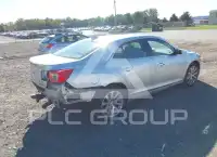 2016 Chevrolet Malibu photo
