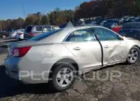2016 Chevrolet Malibu photo