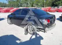 2016 Chevrolet Cruze photo