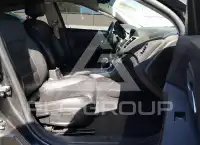 2016 Chevrolet Cruze photo