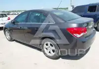 2016 Chevrolet Cruze photo