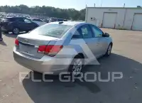 2016 Chevrolet Cruze photo