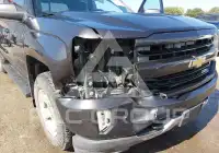2016 Chevrolet Silverado photo