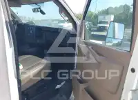 2016 Chevrolet Express фото