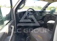 2016 Chevrolet Express фото