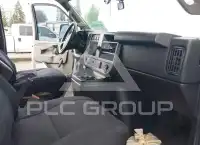 2016 Chevrolet Express фото