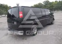 2016 Chevrolet Express фото