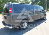 2016 Chevrolet Express photo