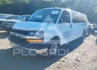 2016 Chevrolet Express photo