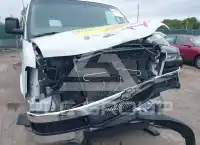 2016 Chevrolet Express фото