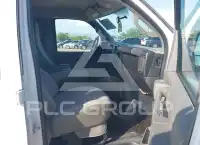 2016 Chevrolet Express photo
