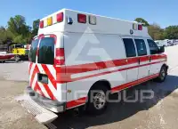2016 Chevrolet Express photo