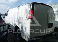 2016 Chevrolet Express photo