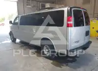 2016 Chevrolet Express photo