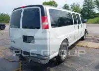 2016 Chevrolet Express фото