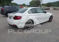 2016 BMW 228 фото