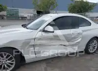 2016 BMW 228 фото