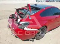 2016 BMW M4 фото