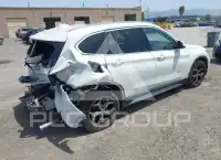 2016 BMW X1 photo