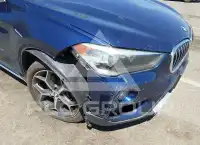 2016 BMW X1 photo
