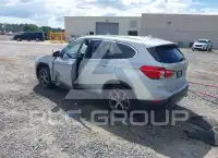 2016 BMW X1 фото