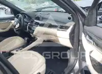 2016 BMW X1 фото
