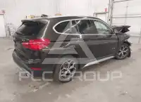 2016 BMW X1 photo