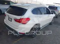 2016 BMW X1 фото