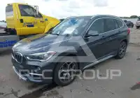 2016 BMW X1 photo