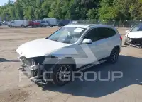 2016 BMW X1 фото