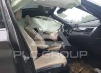 2016 BMW X1 фото