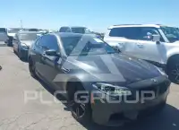 2016 BMW M5 фото