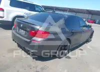 2016 BMW M5 фото
