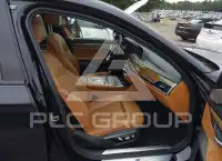 2016 BMW 750 фото