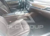2016 BMW 750 фото