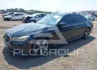 2016 BMW 750 фото